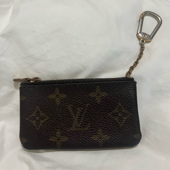 Louis Vuitton Handbags - Louis Vuitton Monogram KeyPouch